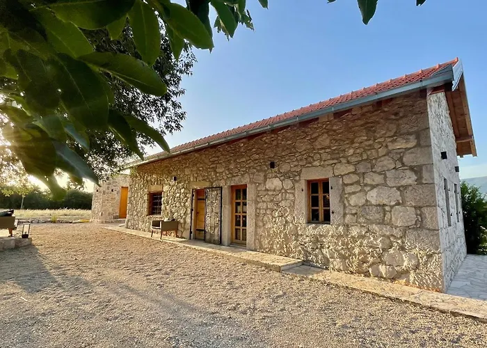 Kostela Stone House